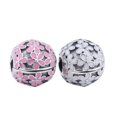 China New FASHIONABLE Design Iced Out Flower Clips Charm Bracelet Diy Style Handmade Beads For Pan Jewelry for sale