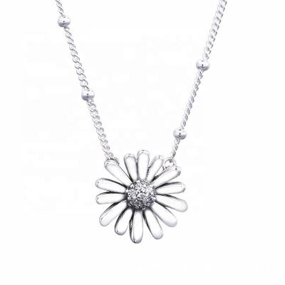 China FASHIONABLE 925 Sterling Silver Necklace Guarantee Quality Genuine Sunflower Pearl Necklace Women for sale