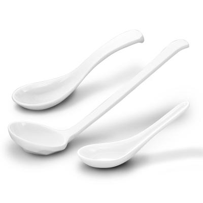 China Viable Customization Wholesale Ramen Soup Spoon Restaurant Dinner Spoon Plastic Pure White Melamine Spoon For Catering for sale