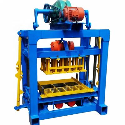 China Building material shops hot sale block machine us brick making machine QT4-40 for sale