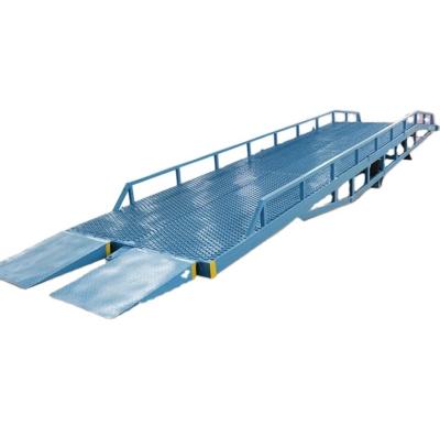 China Manufacturing Plant Portable mobile hydraulic container warehouse forklift loading dock ramp for sale