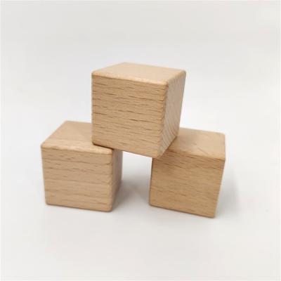 China Building Toy Wooden Cubes 3cm Well Polished Natural Custom Wood Building Blocks Beech Wood Blocks DIY Blocks for sale