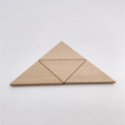 China Wooden Chips Toy Custom Triangular Wood Chips DIY Beech Wood Building Toy 5x5x0.7cm Triangular Building Blocks Children Toy for sale