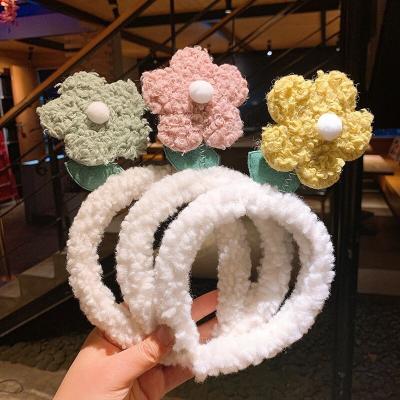 China Fashional Styles Girls Headband Fashion Luxury Fur Hair Band Autumn Winter Teddy Plush Women Hot Selling Curly Headband for sale