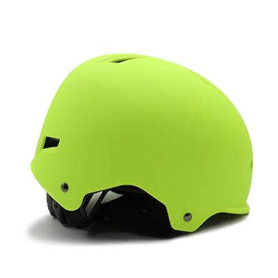 China Custom Sports Goods Ice Shorts Track Speed ​​Skate Board Helmets Bike Helmet For Motor Bike Motorcycle Kid Helmet With Good Price for sale