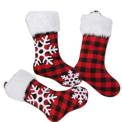 China Christmas Decor Ready To Ship Classic Santa Socks For Xmas Holiday Part Of Stocking Stuffers for sale