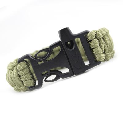 China CLASSIC Whistle Loop Survival Bracelet, Multifunctional Fashionable Bracelet, Customizable Outdoor Paracord Tool Bracelet for sale