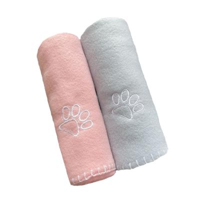 China Sustainable Home Indoor Cotton Paw Print Embroidered Dog Blanket Organic Pet Blanket for sale