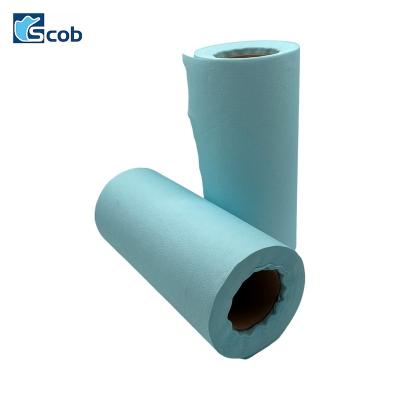 China Sustainable Automobile Industrial Wipes Spunlace Wood Pulp Perforated Oil Wiping Roll for sale