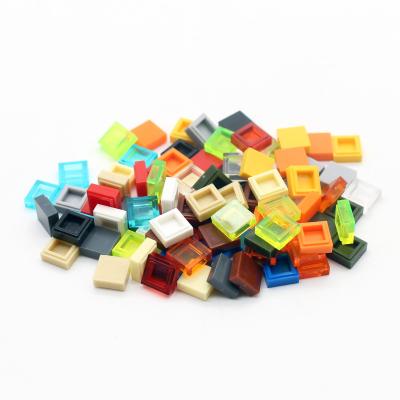 China DIY TOY 100g/bag MOC Flat Tiles 1x1 Compatible with 3070b Tablet DIY Enlightenment Children Building Bricks Classic Blocks Particle Toys for sale