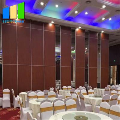 China Manual Control Sliding Door Folding Partition Walls Acoustic Folding Wall Partition For Banqueting Hall for sale