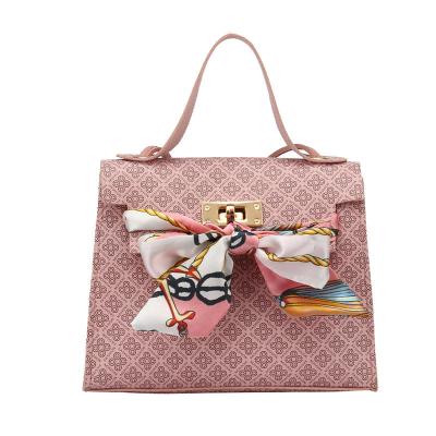 China Women bag design 2022 winter new fashion retro printed simple scarf silk bag shoulder ladies handbags for sale