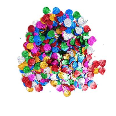 China Non Hole Cup Round Shape PVC Loose Sequins Abrasion Resistance for sale