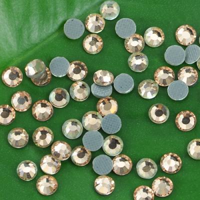 China Flatback factory wholesale champagne color hot iron on hotfix rhinestones for garment for sale