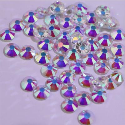 China Non-PVC & 12 Cut Lead Free Nail Flat Back Glass Crystal Rhinestone for sale