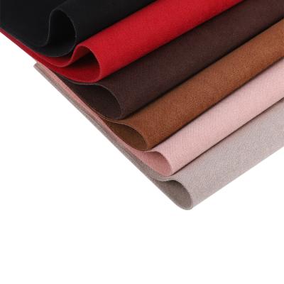 중국 Cheapest Price Waterproof 100% Polyester Bonded Suede Brushed Fabric Faux Leather Covers Synthetic Leather For Garment 판매용