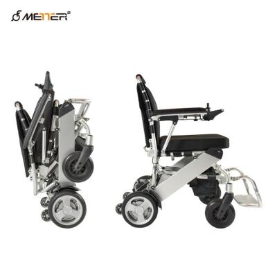 Chine Fauteuil roulant électrique pliable portatif de 4 heures Fauteuil roulant électrique motorisé léger de mobilité à vendre