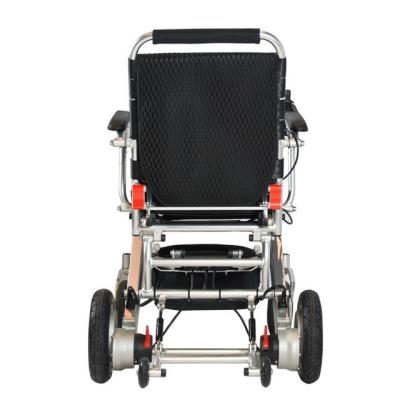 Chine Fauteuil roulant électrique pliable pour handicapés en aluminium 6km/h à vendre