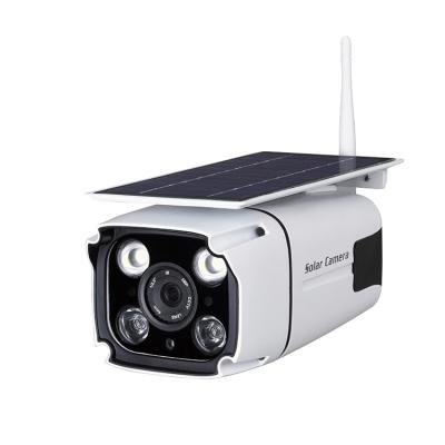 Cina Outdoor Waterproof 1080P HD Solar Camera Alert Wireless CCTV Security IP Wifi Camera With Two Way Audio in vendita