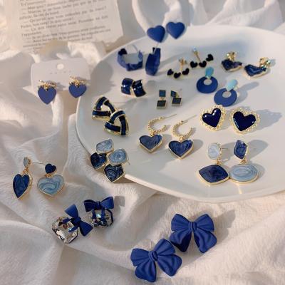 China Other Style 2021 Autumn And Winter New Blue Oil Drip Female Heart Bow Shape Simple Silver 925 Needle Stud Drop Earrings for sale