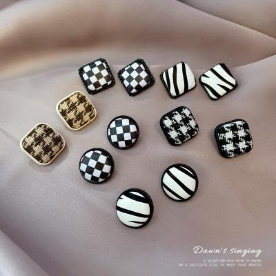 China Other Silver White Geometric Round Square Design Checkerboard Plaid Heart Shaped Stud Earrings Autumn And Winter 925 Black Silver White for sale