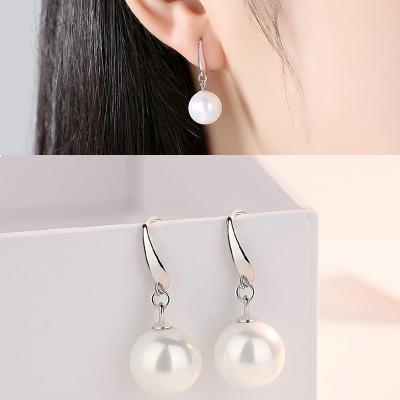 China FASHIONABLE Temperament Retro Simple Pearl Lady Retro Dangle Drop Earrings for sale