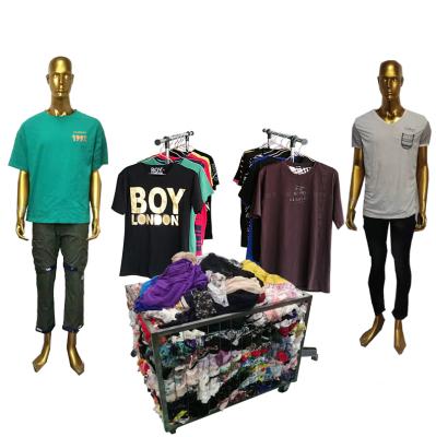 China Second Hand Men T-shirt Spain Singapore Hong Kong Baled Bales Used Casual Used Short Clothes for sale