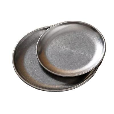 China Factory direct food retro 14/17/20 cm circular ss304 stainless steel restaurant dinner plate retro older style charger for sale