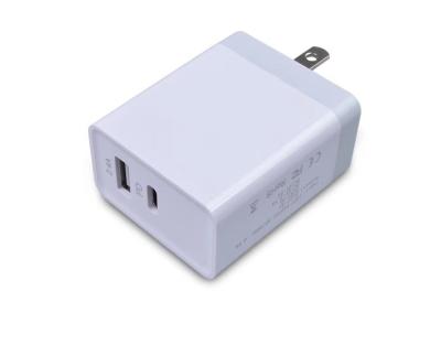 China Quick Charging kc CE Certified QC3.0 Wall Plug Quick Charge and 45W PD C Port for macbook pro fast charger for sale