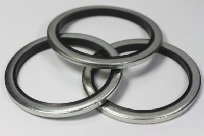 China De Rubbero Ring Bonded Oil Resistant For Lagers van het roestvrij staalnitril Te koop