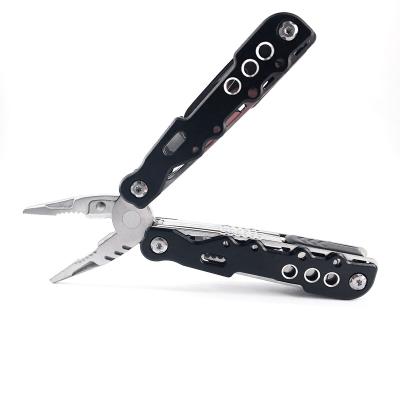 China Multifunctional DIY Tools Metal Gear Survival Folding Knife Pocket Freebies EDC Tools Multi Tool Pliers for sale