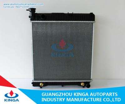 China Mercedes Benz 207D / 209D / 307D Automobile Radiator Year 68 - 77 for sale