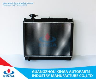 Chine Nouveau remplacement automatique en aluminium de radiateur pour la TA d'AUTOBUS de Nissan à vendre