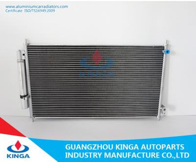 Cina OEM 2012 delle porte del condensatore 4 di Honda Civic del condizionamento d'aria dell'automobile 80110-TR0A01 in vendita