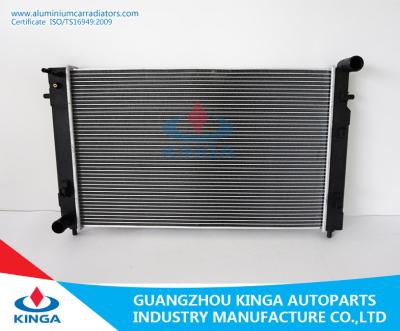 China Radiador de aluminio de la motocicleta para G.M.C COMMODOER VX V8, radiador del alto rendimiento en venta