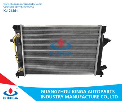 China Radiador 2016 plástico de alumínio de soldadura refrigerando de Hyundai Elantra/auto peças sobresselentes 25310-F2100 do carro à venda