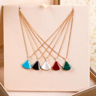 China Top Selling 925 Sterling Silver Skirt Necklace Scallop Clavicle Chain Romantic Hot Romantic Charming Elegant Top Luxury Accessories for sale