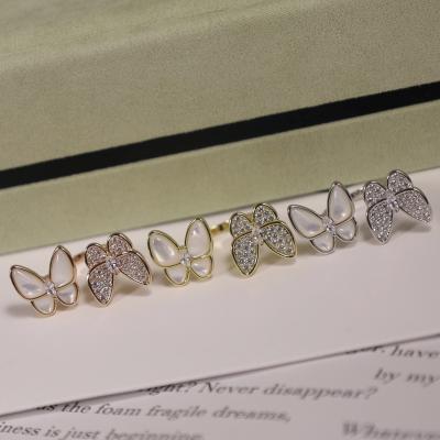 China Classic 925 Sterling Silver FASHIONABLE Butterfly Ring Ladies Exquisite Banquet Luxury Brand Fashion Open Jewelry Mother Of Fritillary for sale