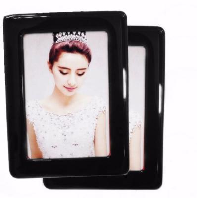 China Crystal Cheap Collage Photo Frame People Fridge Magnet Flexible Magnetic Picture Frames For Fridge for sale