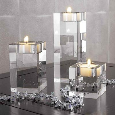 China Europe Crystal Candlestick Holder Wedding Party Decorative Clear Candlestick Dining Table Room Tealight Holder for sale