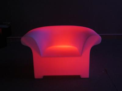 China Modern Fashion Luxury Led Bar Sofa Led Illuminated Furniture 4 Auto Light Changing for sale