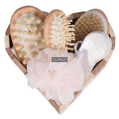 China TREESMILE Natural Natural Bath Set Heart Box OEM Logo High Quality Wooden Body Massage Sweeps Products Bathroom Gift Sets for sale