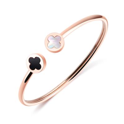 China Newest FASHIONABLE Women Stainless Steel Cuff Bangle Bracelet With Shell Four Leaf Clover for sale