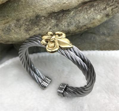 China Stainless Steel Fleur De Lis Charm Cable Wire Punk Bracelet for sale