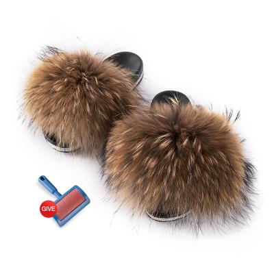 China Fashion Trend Fashion Fur Slides For New Women's Slippers Free Shipping Real Raccoon Shiny Luxury Outdoor Sandals for sale