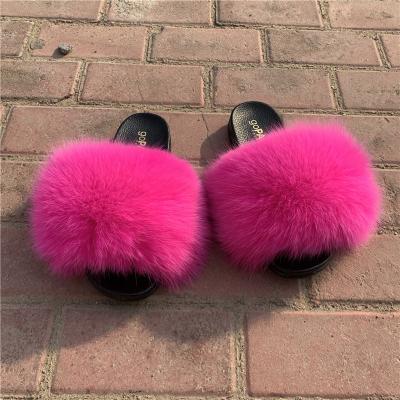 China Fashion Trend XL Large Full Fur Slides Raccoon Fox Fur Slippers Fluffy Sandals for sale