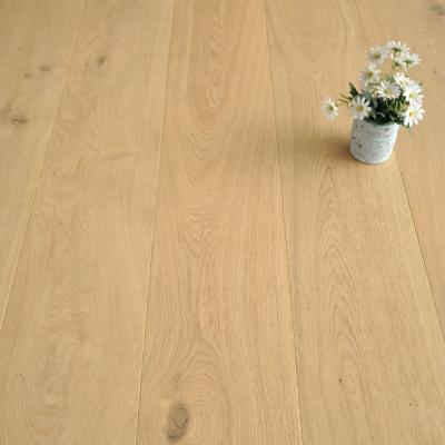 China Traditional Antique Design White Oak Engineered Flooring For Villa for sale