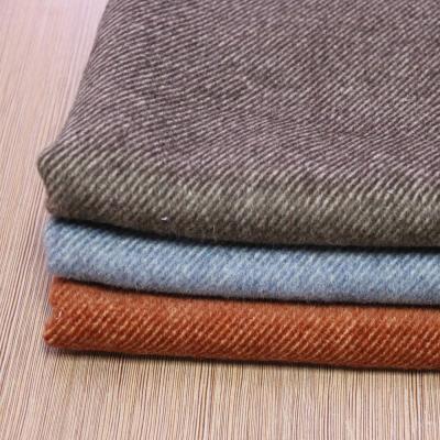 China Mix Blue Tweed Medium Weight Wool Fabric Wind Resistant For Warmest Winter Jacket for sale