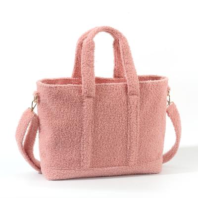 China Vintage Teddy Reusable Fashion Handbags Ladies Fluffy Cute Up-to-date Tote Bags for sale