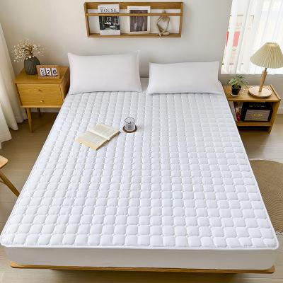 China Machine Washable Waterproof White Mattress Protector Topper with Fitted Sheet Style for sale